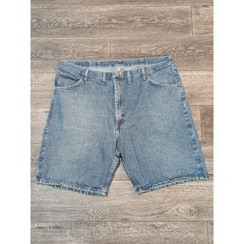 Wrangler Mens Relaxed Fit Denim Shorts Blue Medium Wash Size 44 60YW1MS